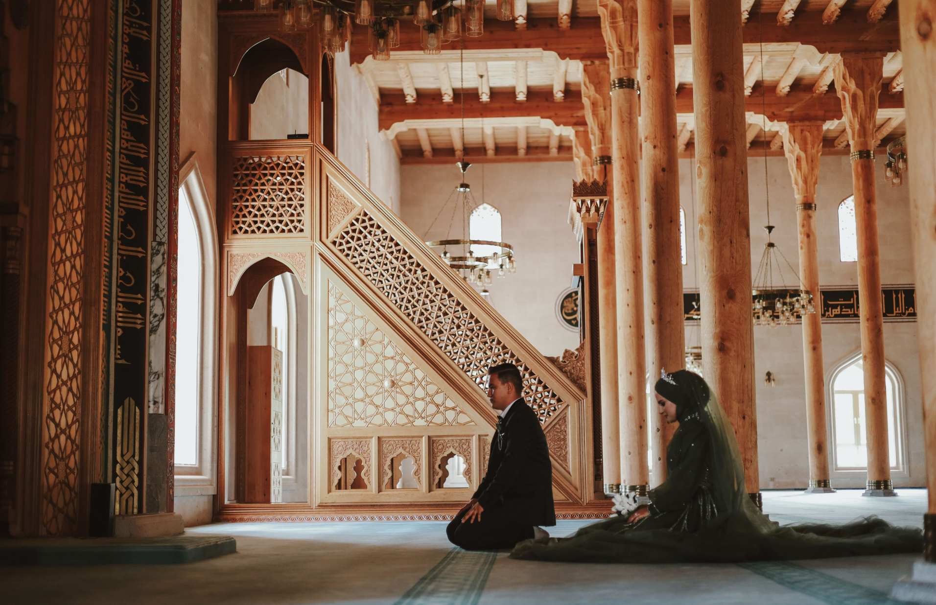 Illustration explaining Muta, the temporary marriage contract in Shia Islam