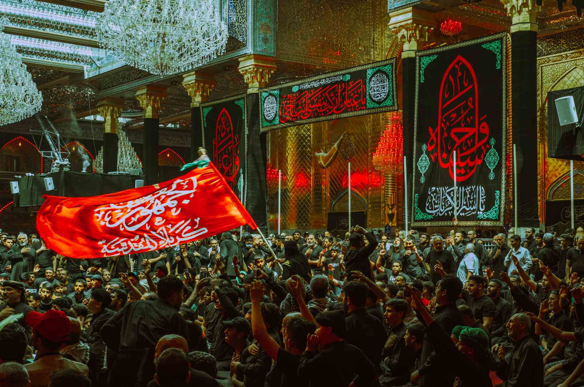 Shia Muslim pilgrims walking to Karbala during Arbaeen